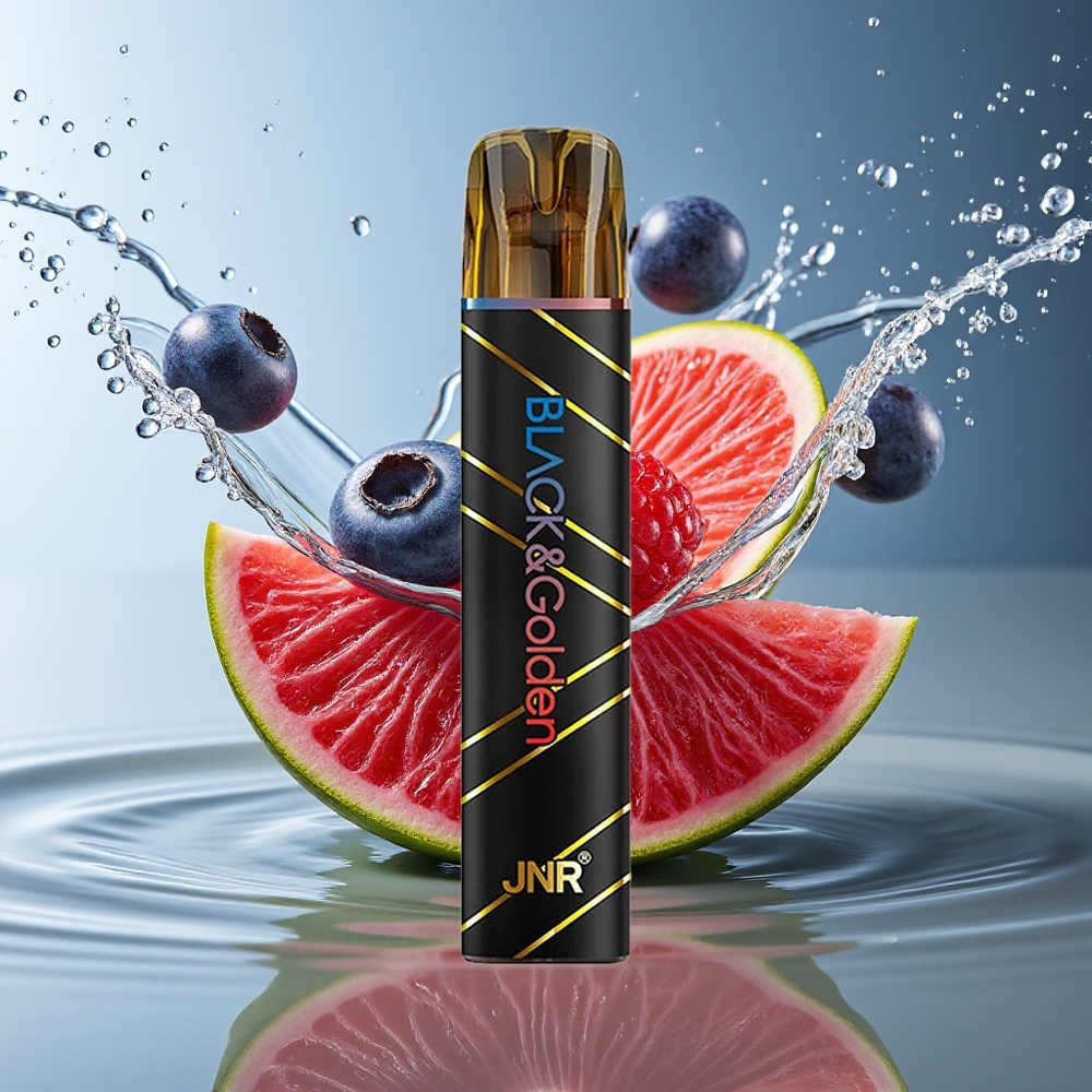 JNR Black&Golden 800 Puffs Wegwerp Vape Bosbes Zure Framboos 550mAh 2ml 2% Nicotine TPD